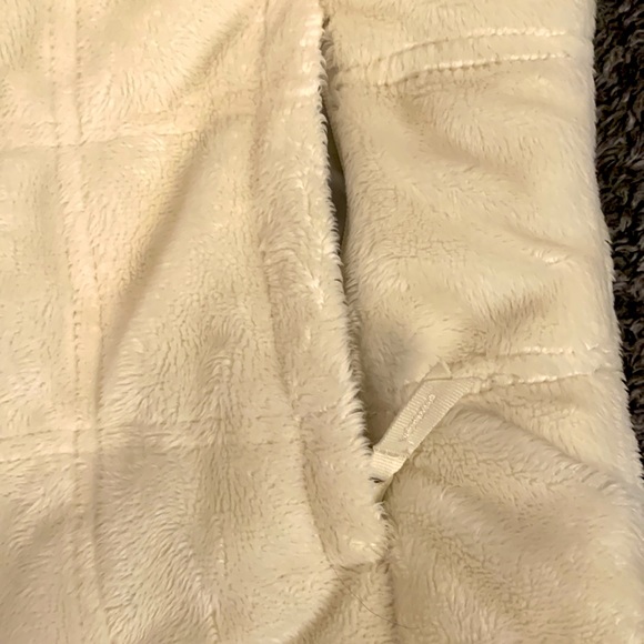 Awesome plush Warm Vest Wind River vintage Size Medium - Picture 2 of 10